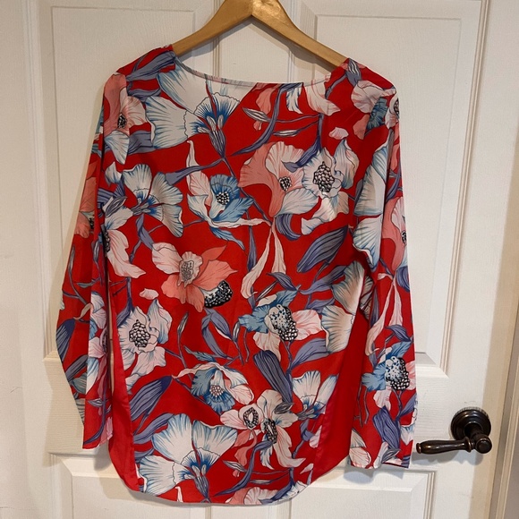 Collective Concepts Floral Blouse - Picture 3 of 3